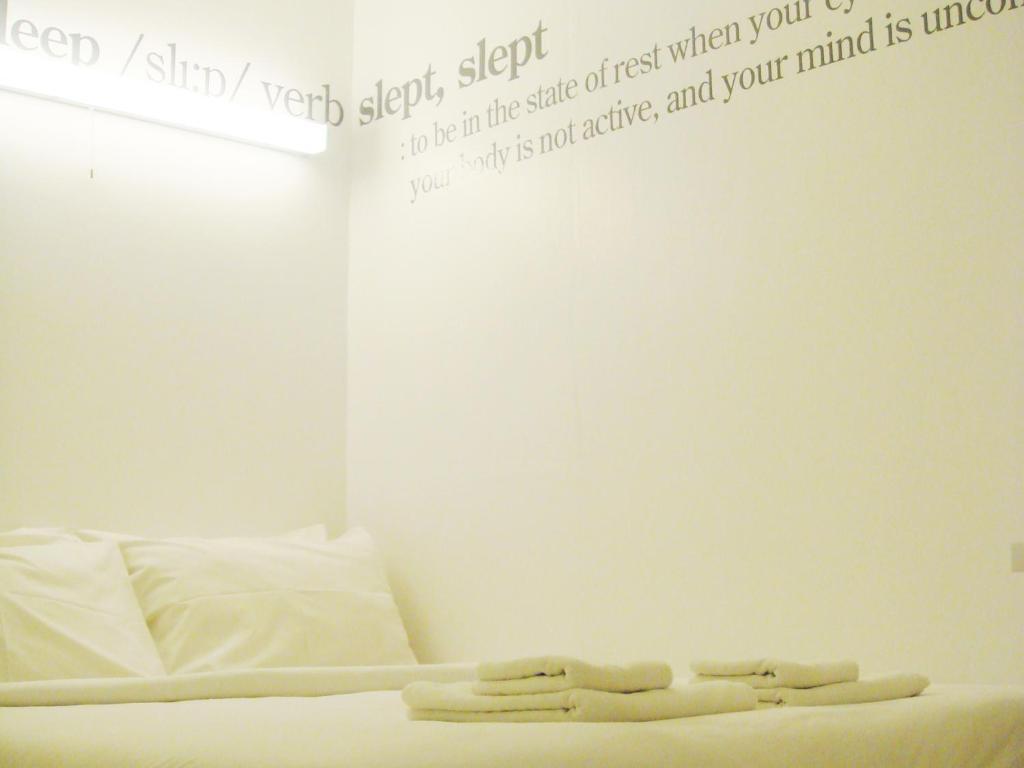 Baan Saladaeng Boutique Guesthouse Μπανγκόκ Δωμάτιο φωτογραφία